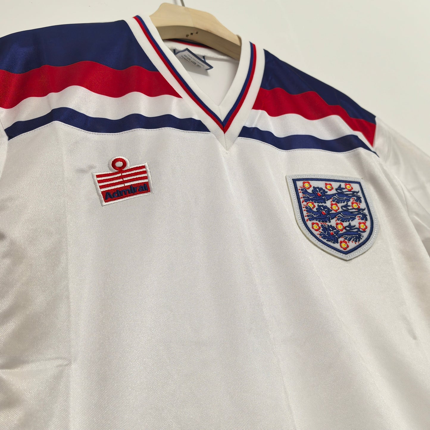 Retro England 82