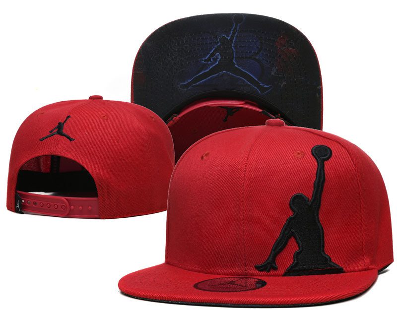 Red/Black Hat