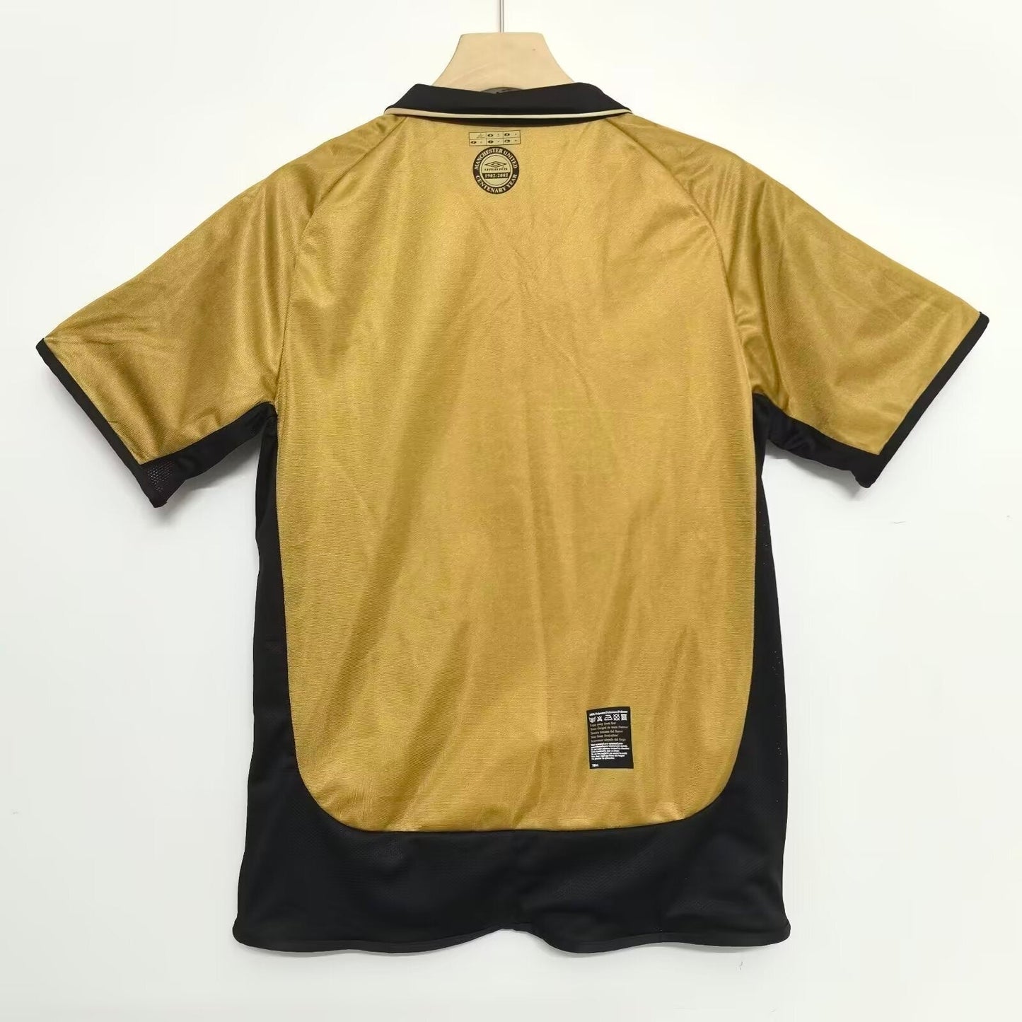 Retro Manchester United 01-02