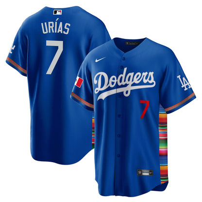 Royal - Julio Urias