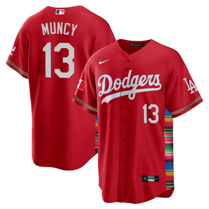 Red - Max Muncy