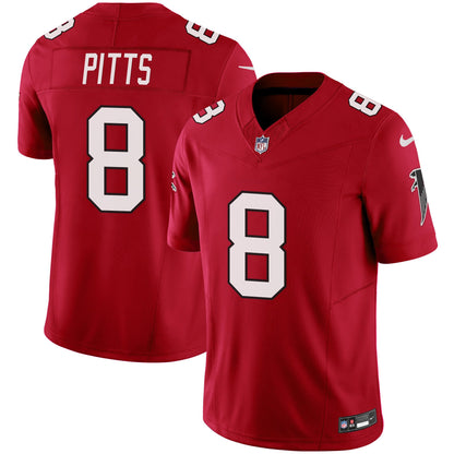 Red - Kyle Pitts