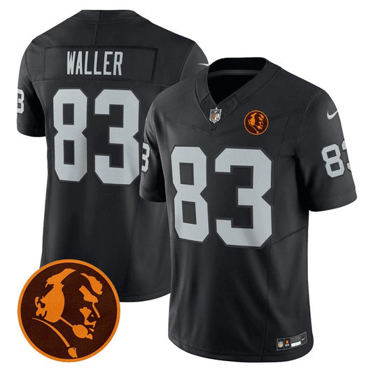 Black - Darren Waller