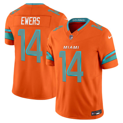 Orange - Quinn Ewers