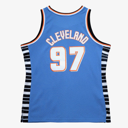 Retro Cleveland ships in 2-4 weeks
