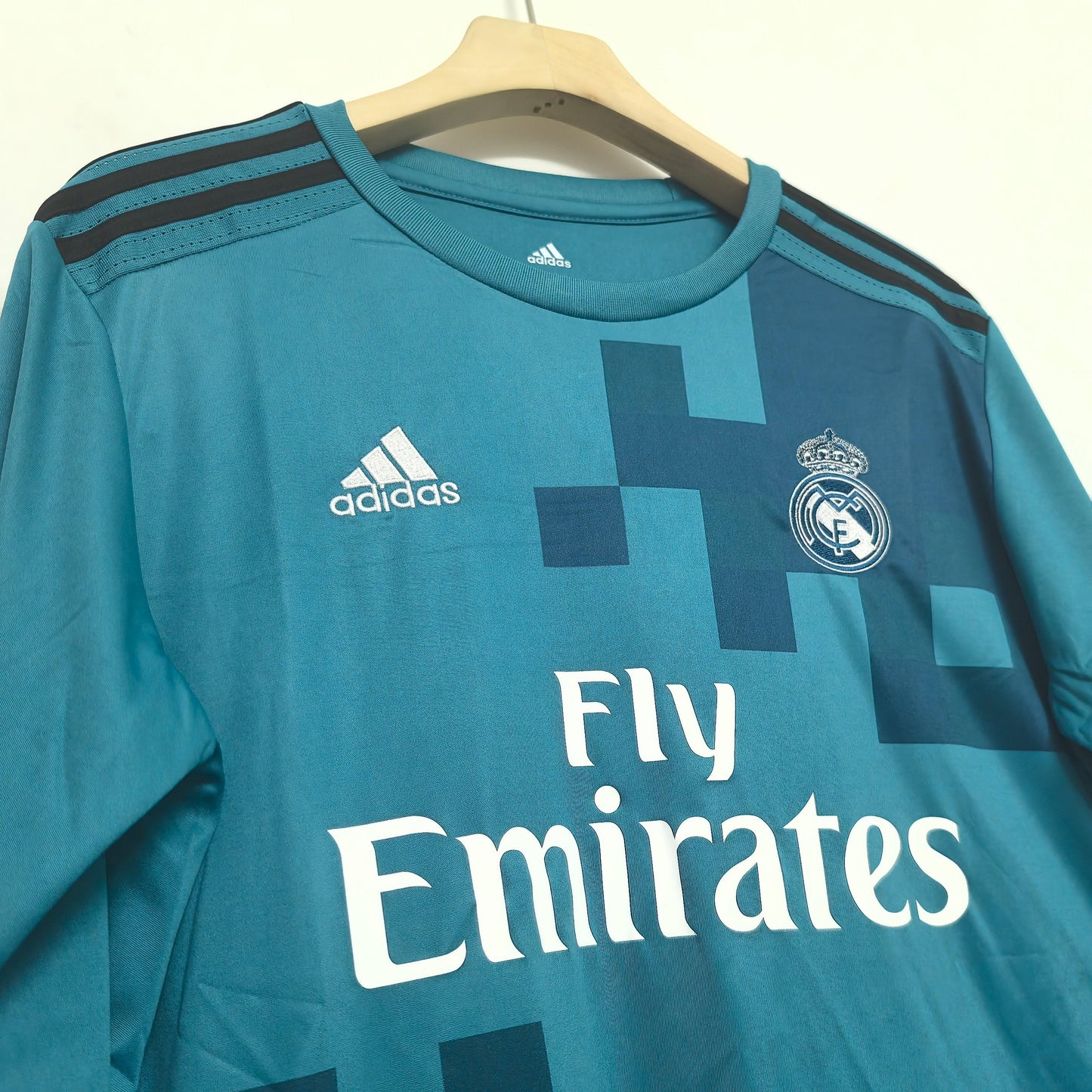 Retro Real Madrid 17-18