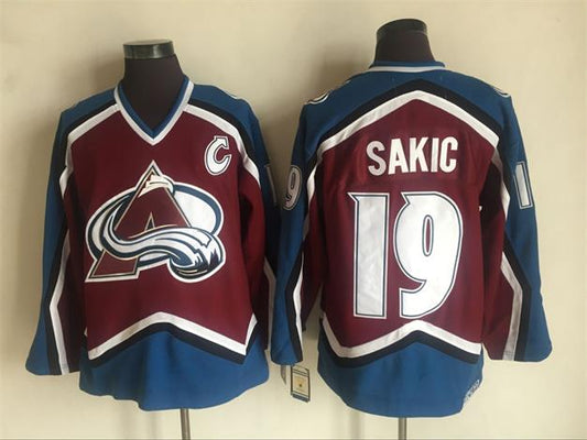 Retro Sakic