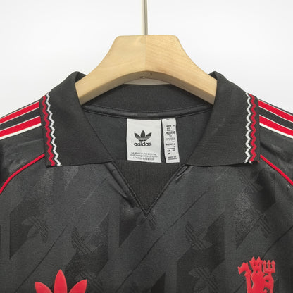 Retro Manchester United 24-25