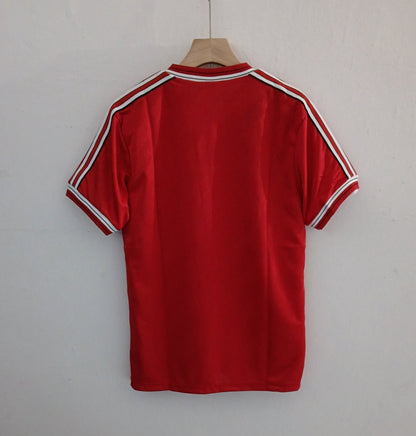 Retro Manchester United 96-88