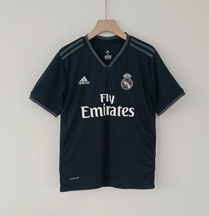 Retro Real Madrid 18-19