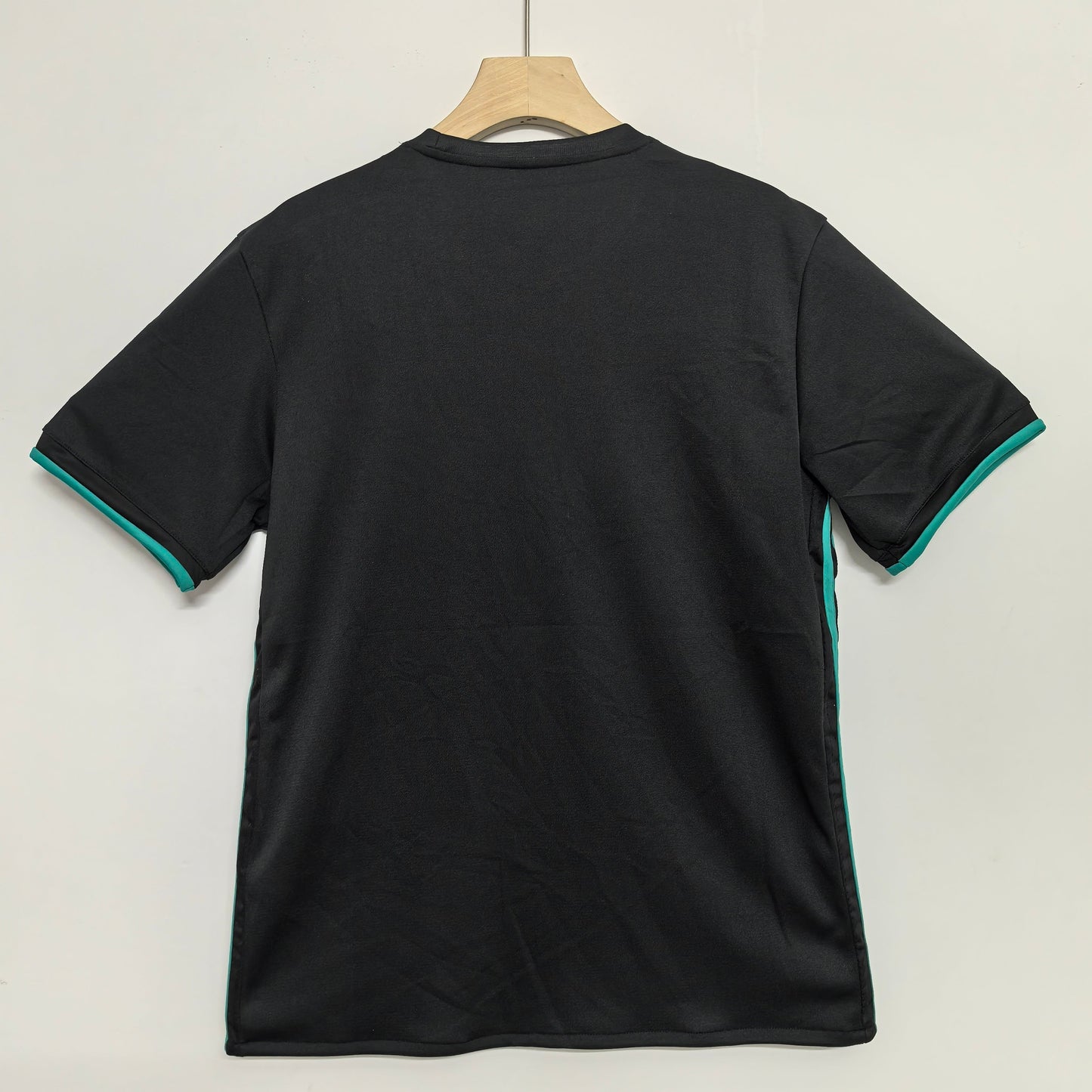 Retro Real Madrid 17-18