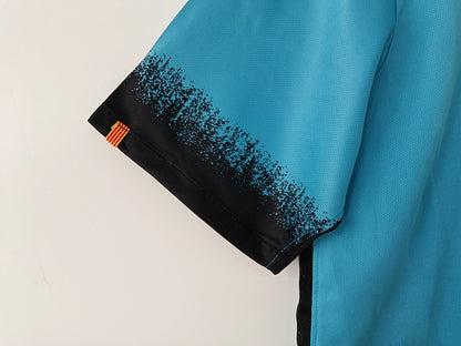 Retro Barcelona 15-16