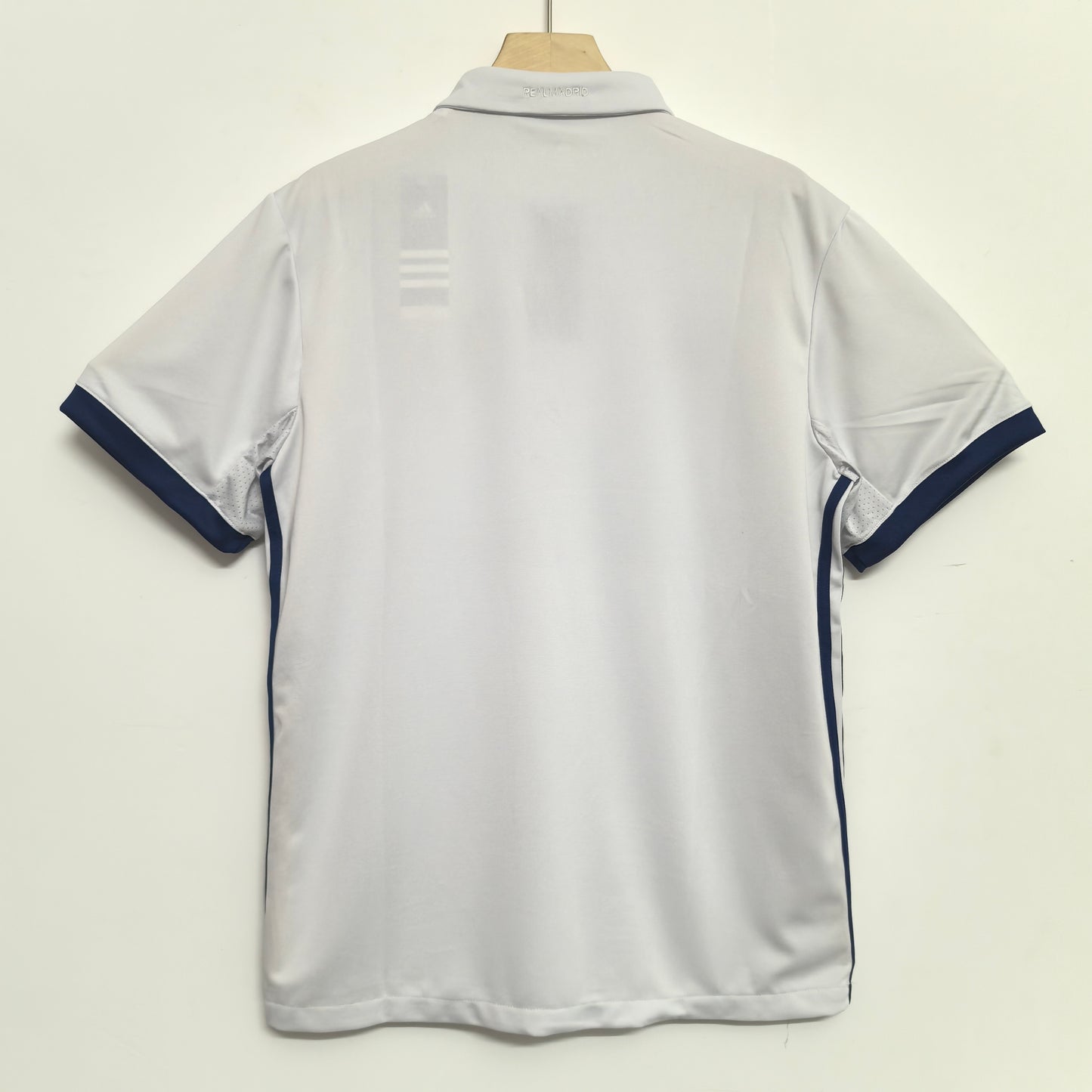 Retro Real Madrid 16-17