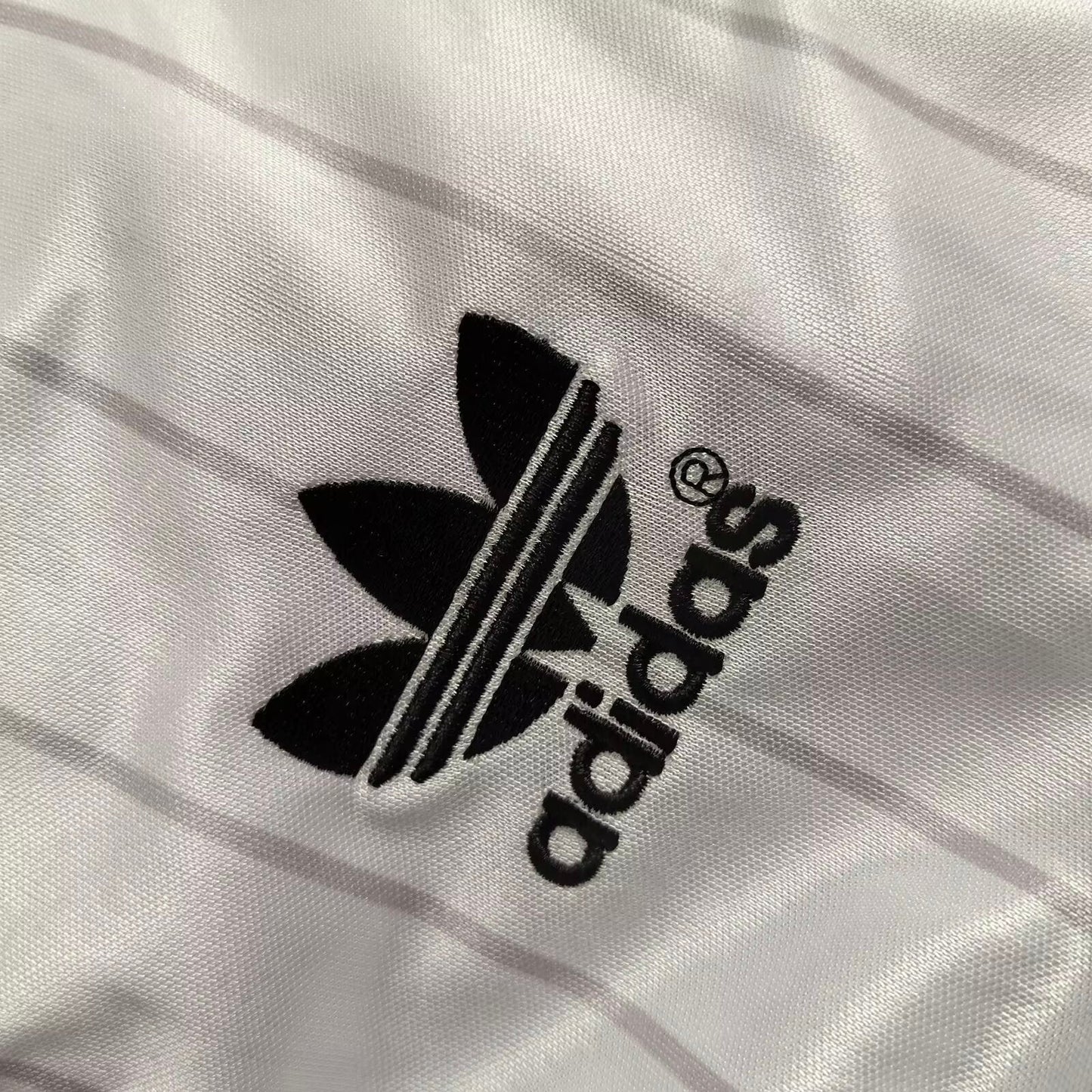 Retro Manchester United 82-83