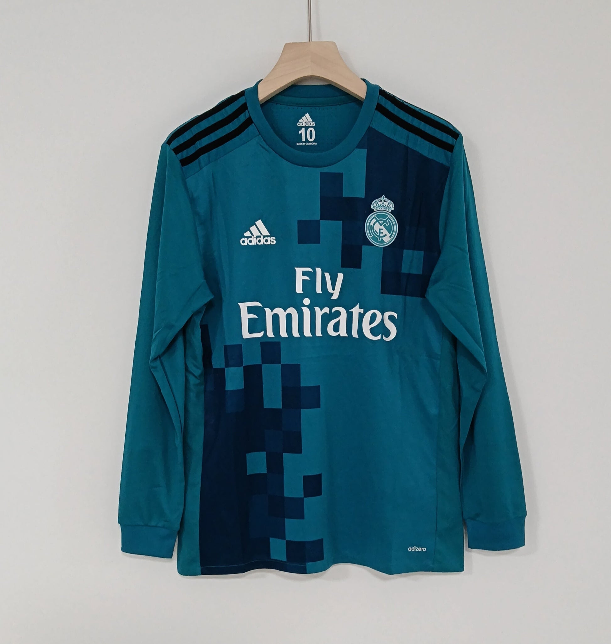 Retro Real Madrid 17-18