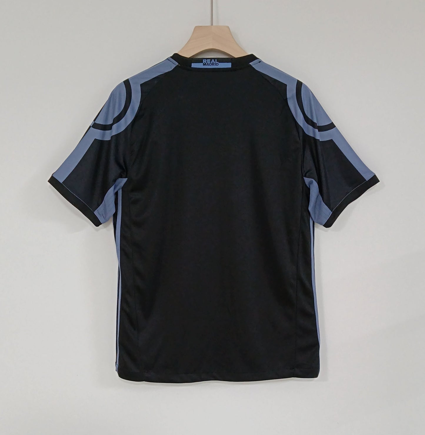 Retro Real Madrid 16-17