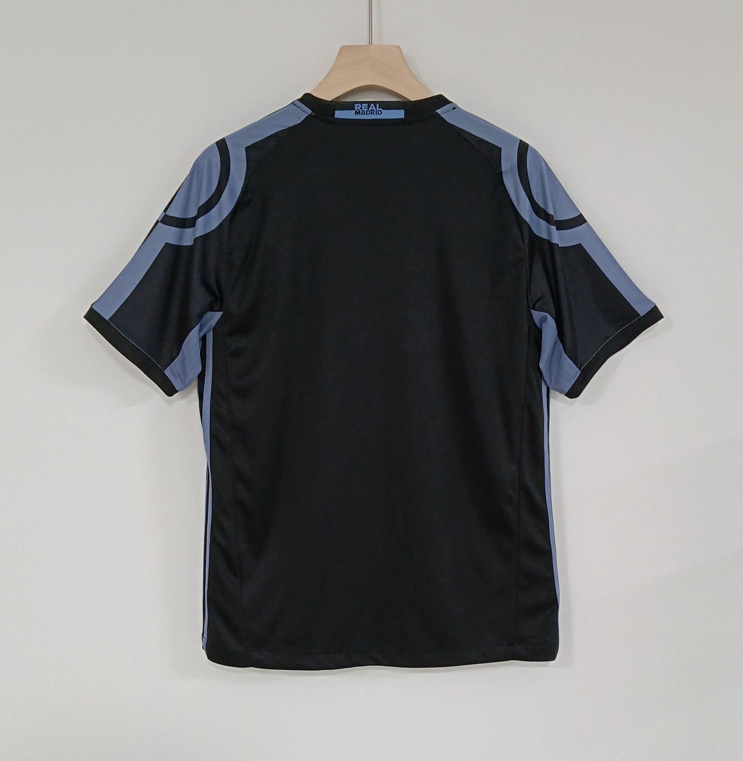 Retro Real Madrid 16-17