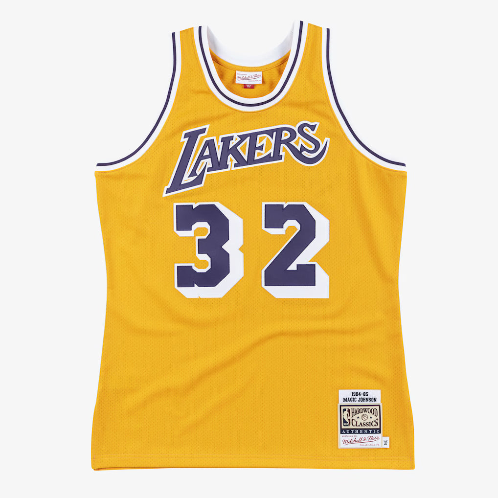 Retro Johnson ships in 2-4 weeks