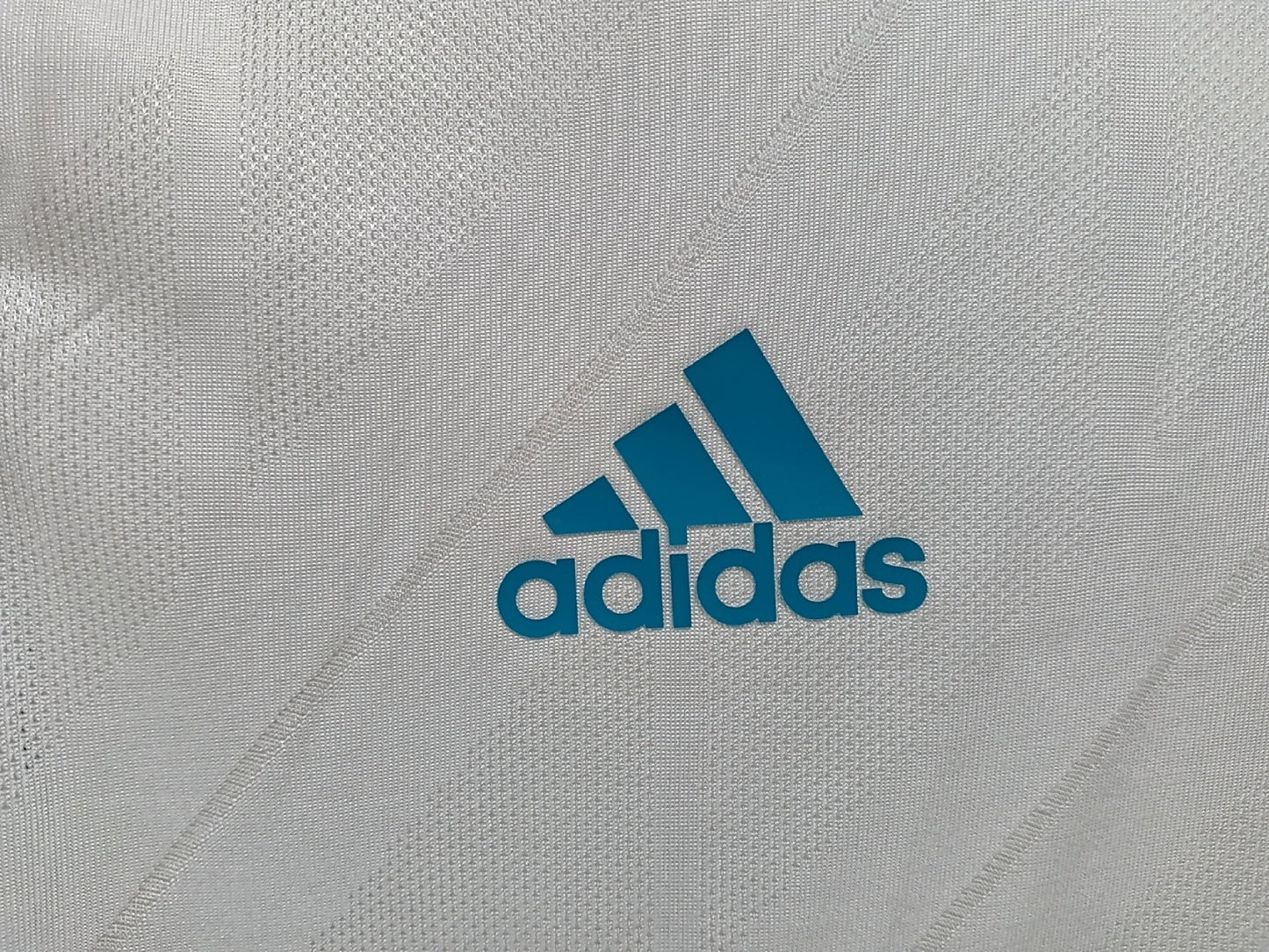 Retro Real Madrid 17-18