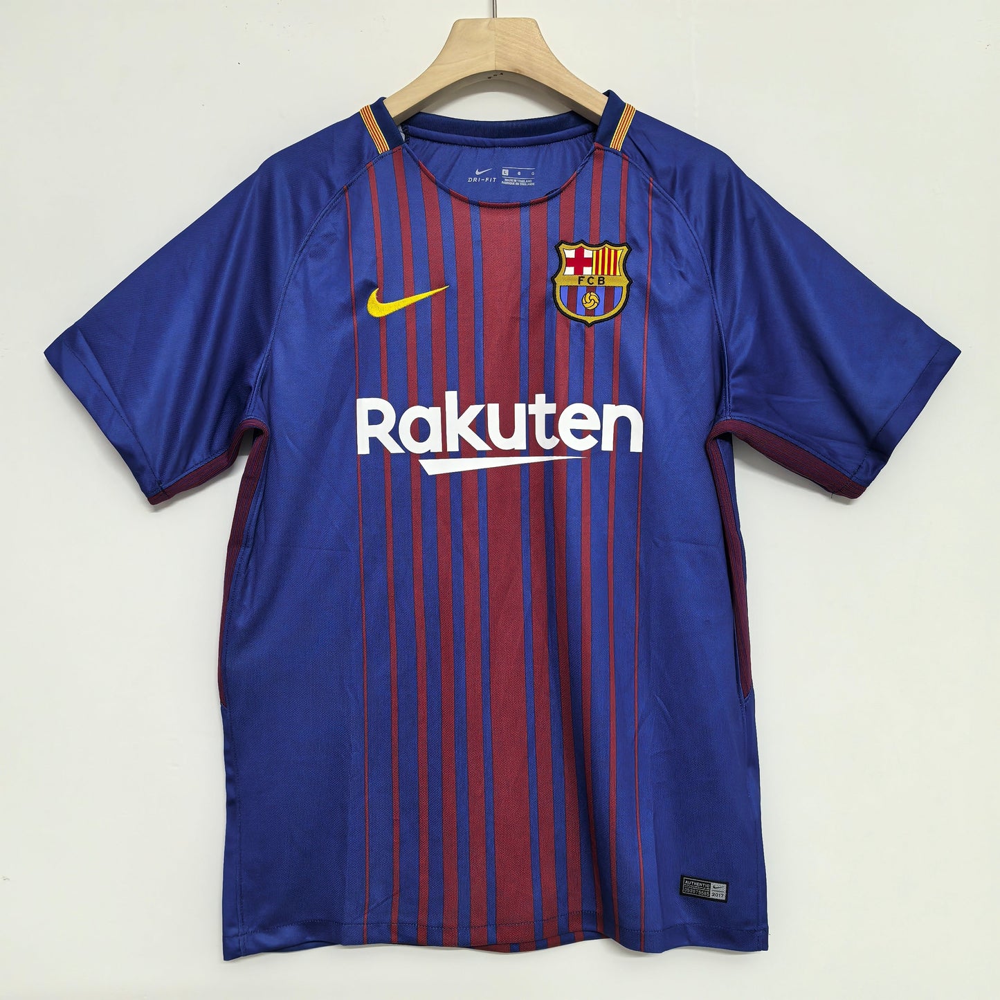 Retro Barcelona 17-18