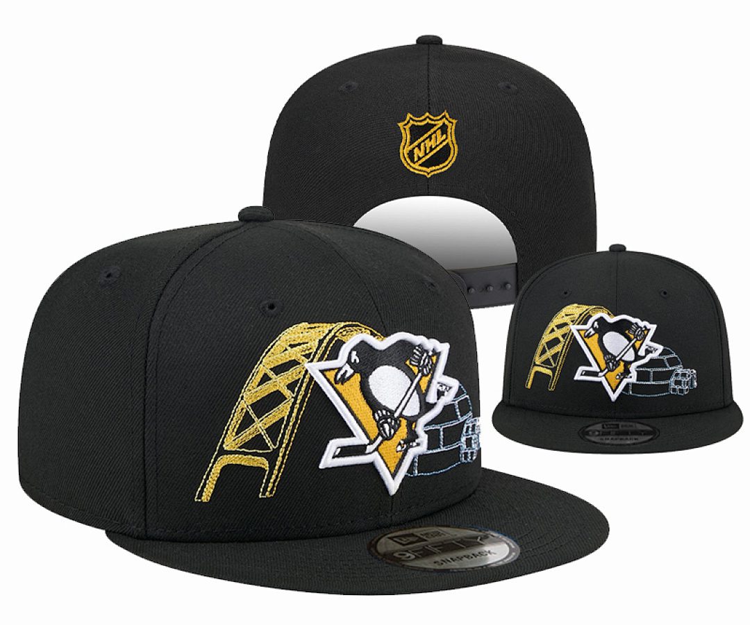 Black Hockey Hat