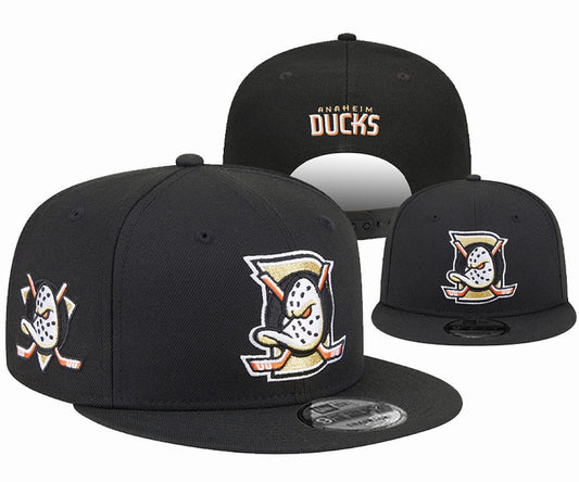 Black Hockey Hat