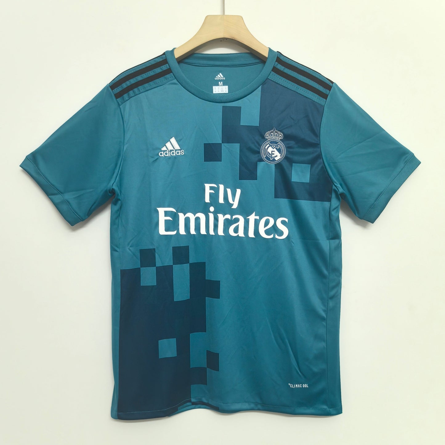 Retro Real Madrid 17-18