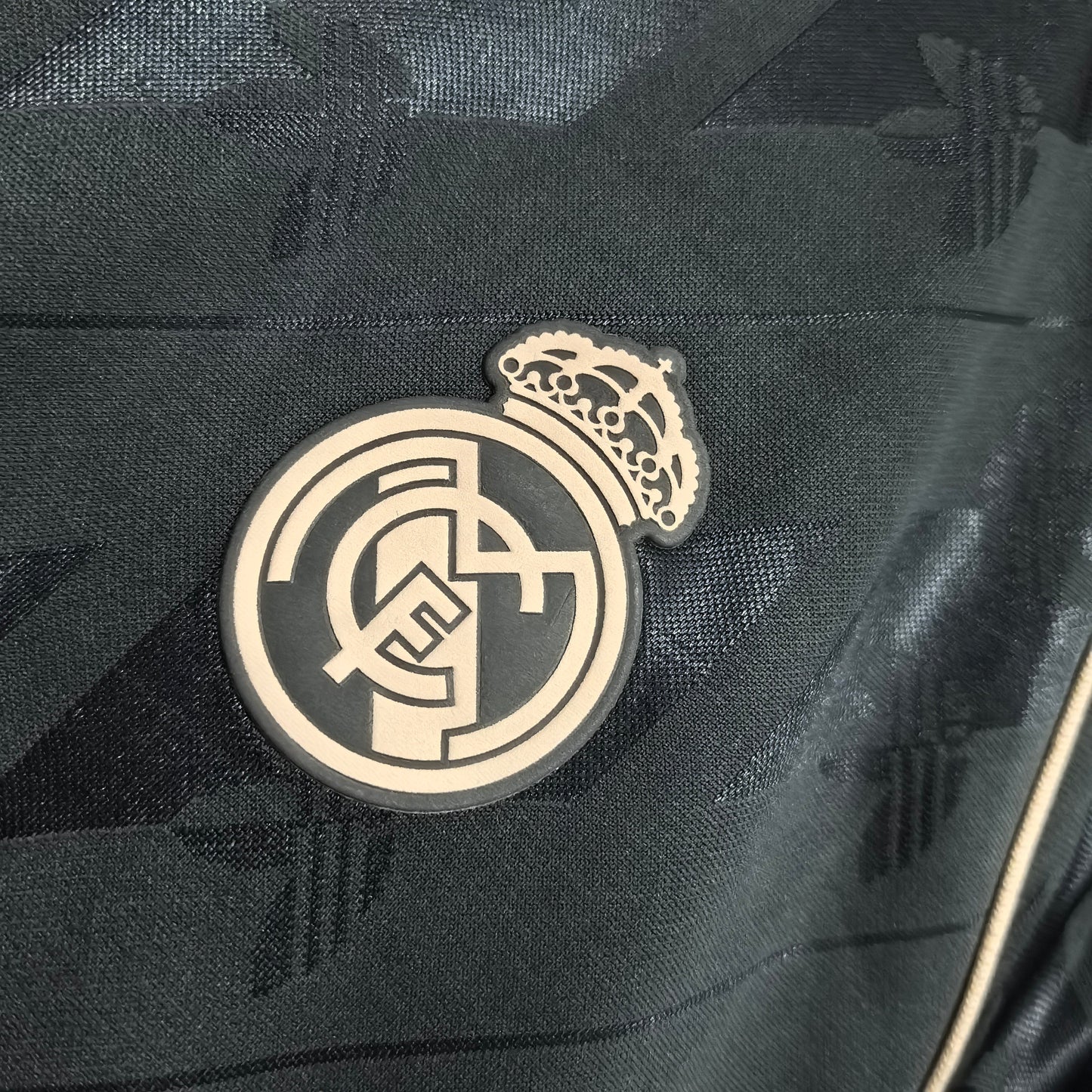 Retro Real Madrid 24-25