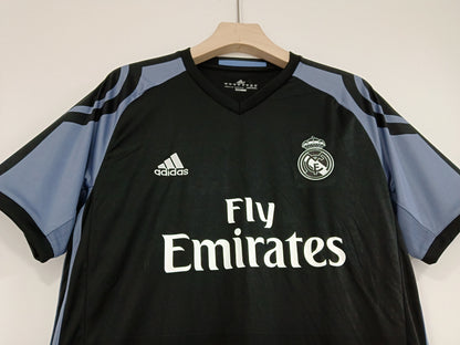 Retro Real Madrid 16-17