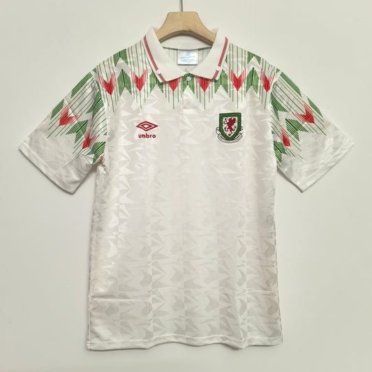 Retro Wales 90