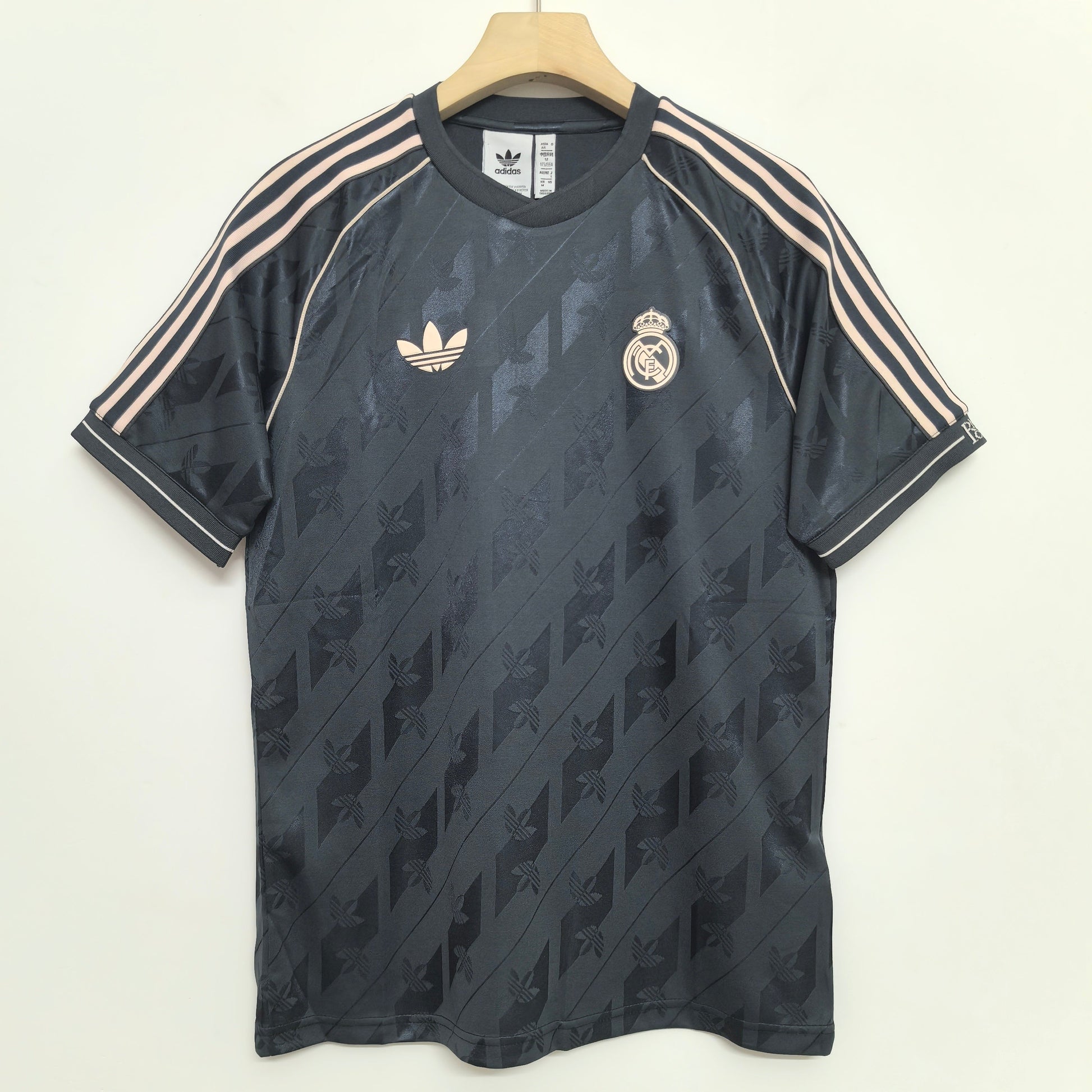 Retro Real Madrid 24-25