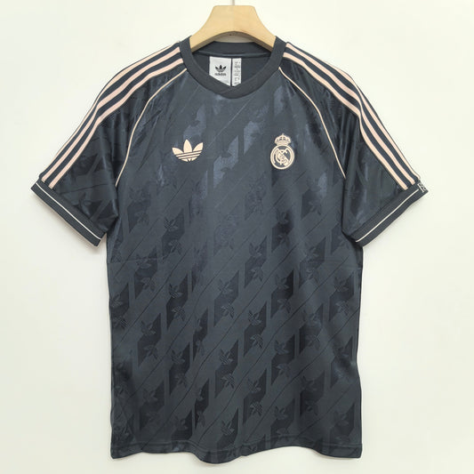 Retro Real Madrid 24-25