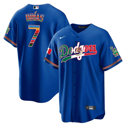Royal - Julio Urias