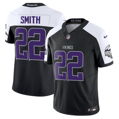 Black Alternate - Harrison Smith