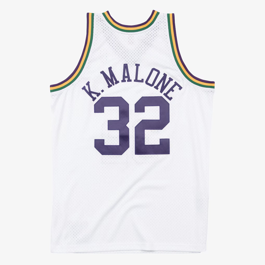 Retro Malone ships in 2-4 weeks
