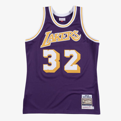 Retro Johnson ships in 2-4 weeks